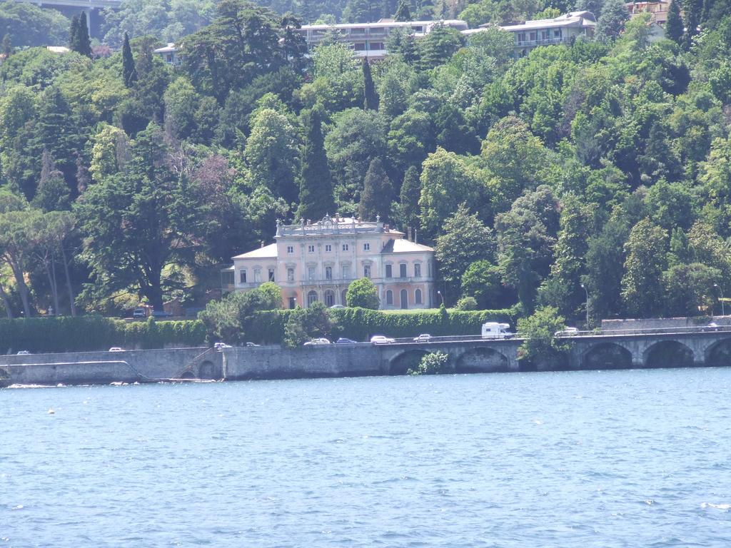 Victoria Hotels Carso Camnago Volta ภายนอก รูปภาพ