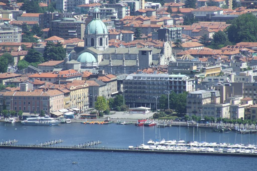 Victoria Hotels Carso Camnago Volta ภายนอก รูปภาพ