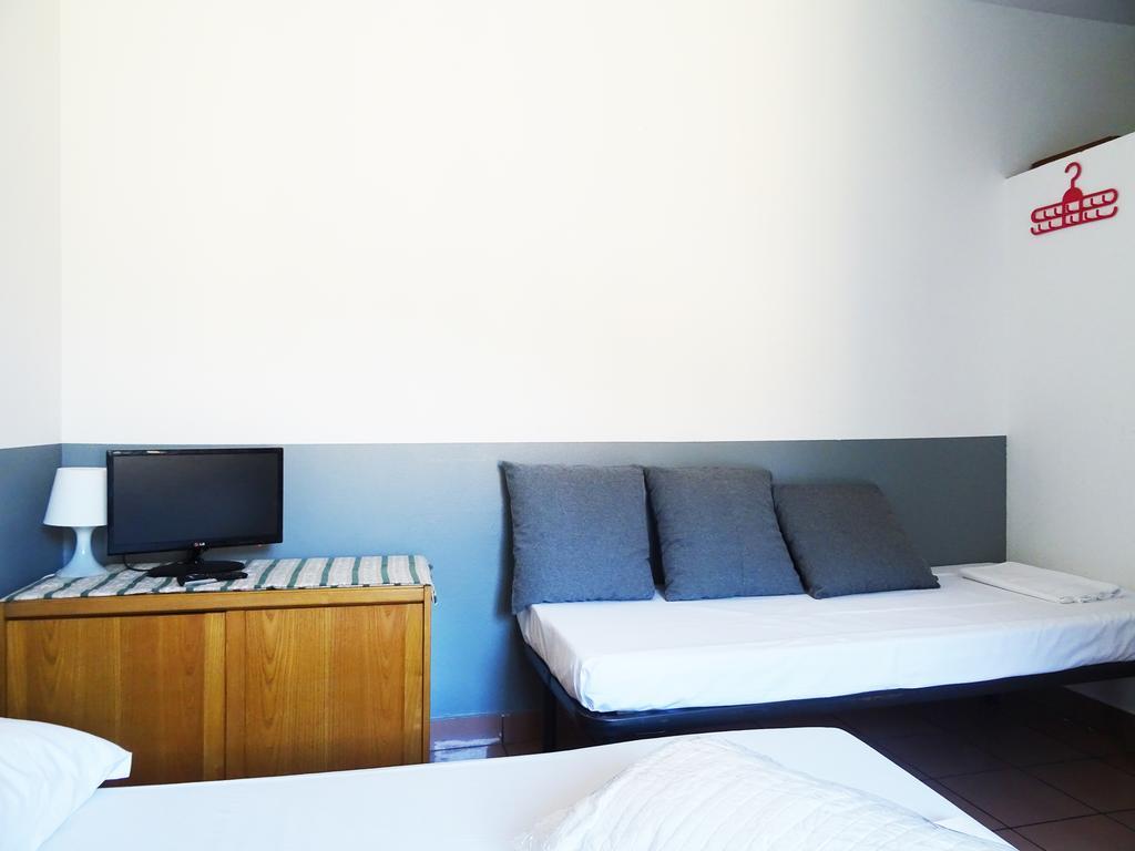 Victoria Hotels Carso Camnago Volta ภายนอก รูปภาพ