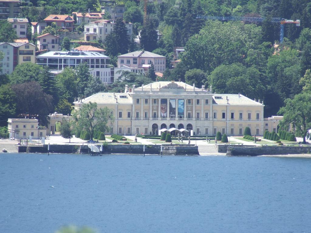 Victoria Hotels Carso Camnago Volta ภายนอก รูปภาพ